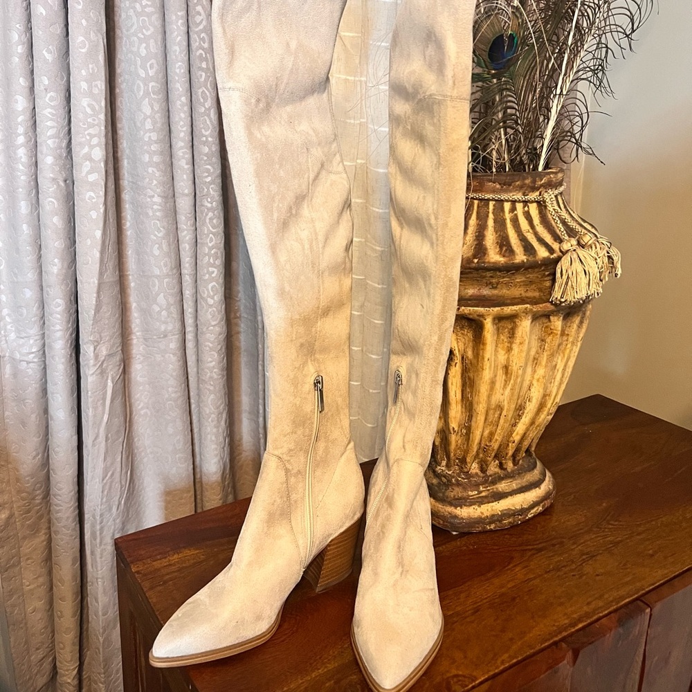 NEW MARC FISHER Milcathi boots sz 5M